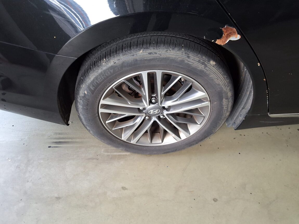 HYUNDAI GRANDEUR IG 3.0 LPi RENTAL CAR MODERN 2018 - zdjęcie 23
