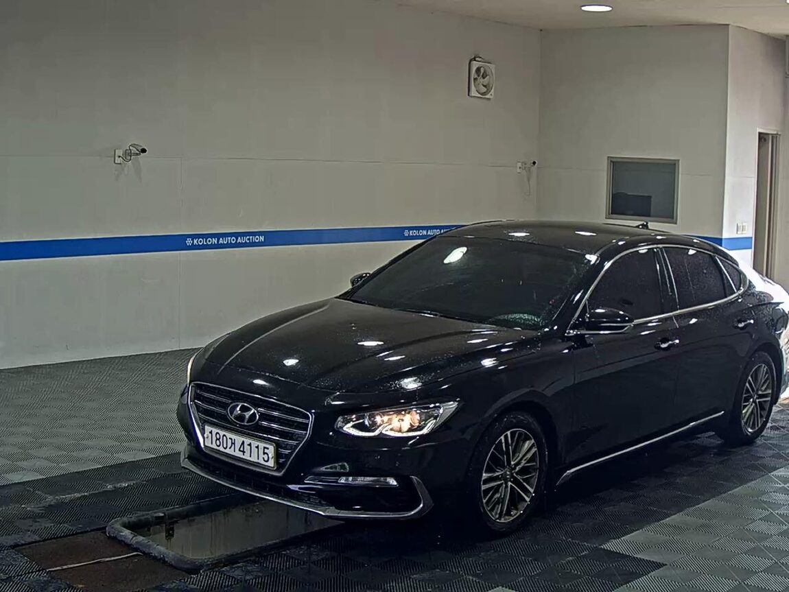 HYUNDAI GRANDEUR IG 3.0 LPi RENTAL CAR MODERN 2018 - zdjęcie 2