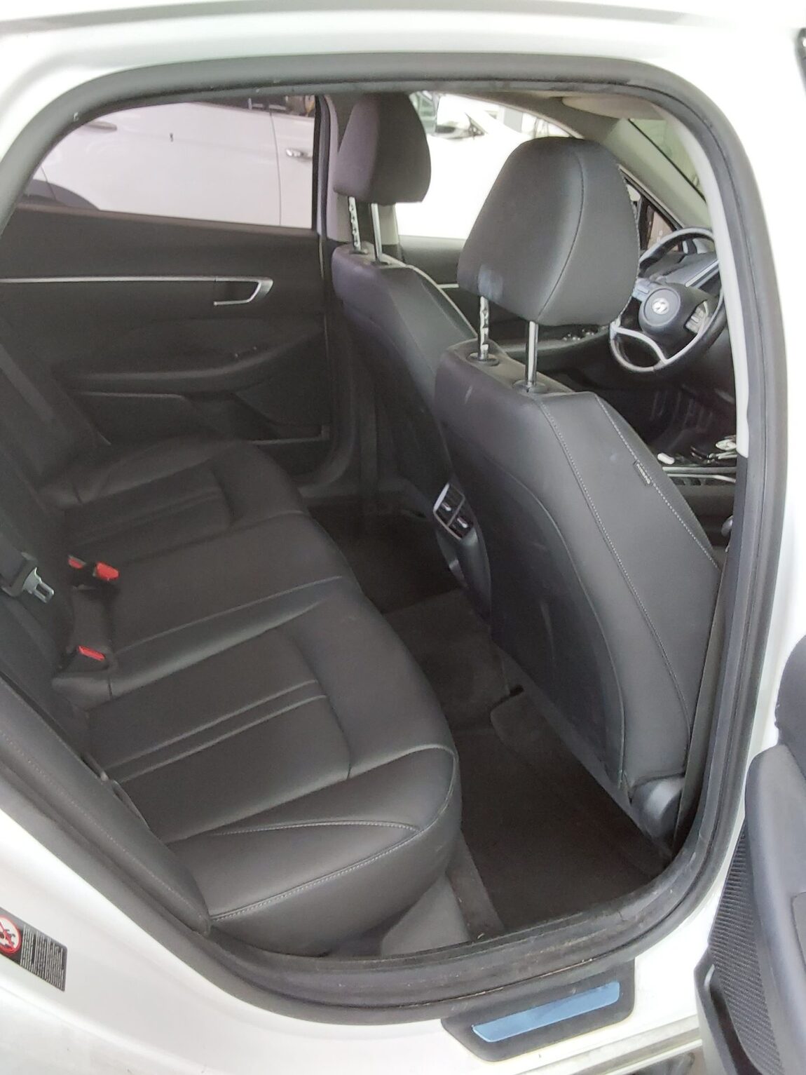 HYUNDAI SONATA (DN8) G2.0 PREMIUM 2020 - zdjęcie 13