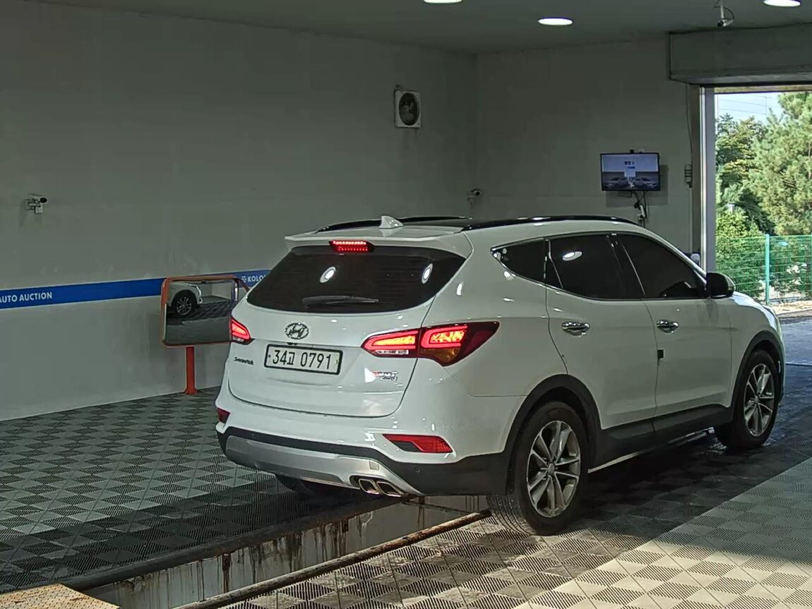 HYUNDAI SANTA FE THE PRIME DIESEL R2.0 4WD EXCLUSIVE 2016 - zdjęcie 5