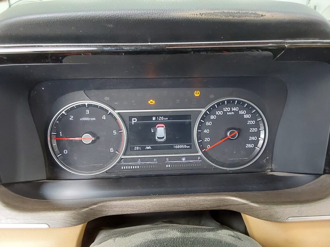KIA NEW SORENTO (MQ4) 2.2 DIESEL 2WD PRESTIGE 2022 - zdjęcie 9