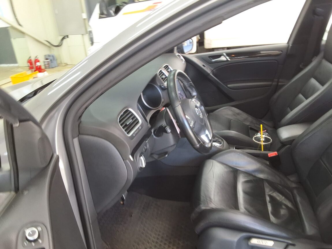 VOLKSWAGEN GOLF (6TH GEN) 2.0 GTD 2013 - zdjęcie 11