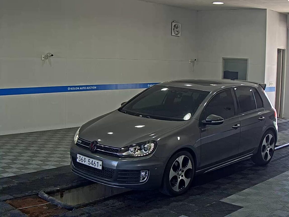VOLKSWAGEN GOLF (6TH GEN) 2.0 GTD 2013 - zdjęcie 2