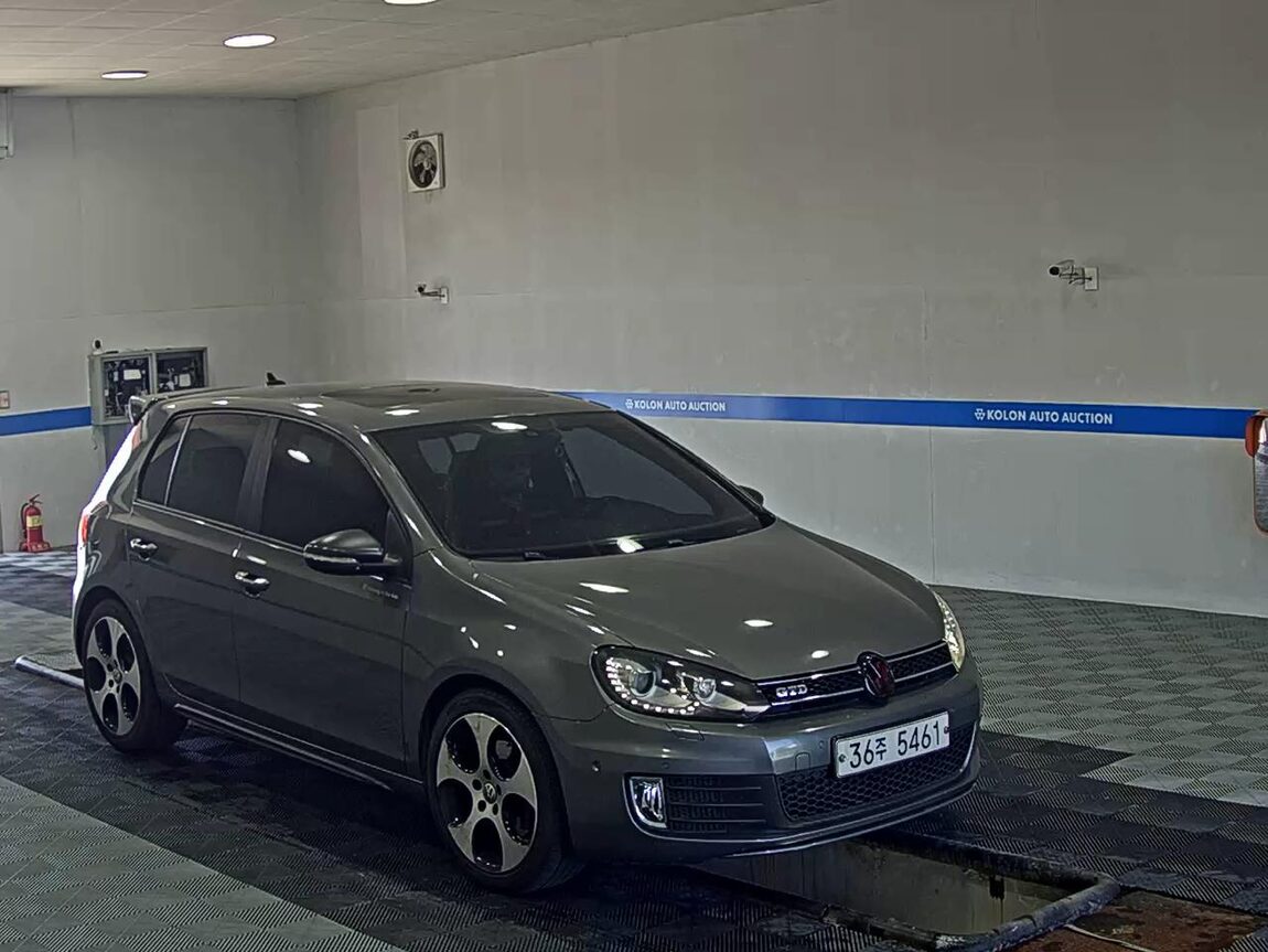 VOLKSWAGEN GOLF (6TH GEN) 2.0 GTD 2013 - zdjęcie 3