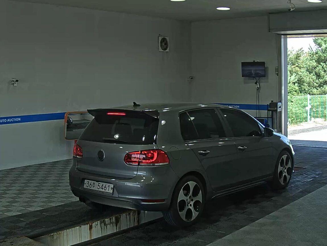 VOLKSWAGEN GOLF (6TH GEN) 2.0 GTD 2013 - zdjęcie 5