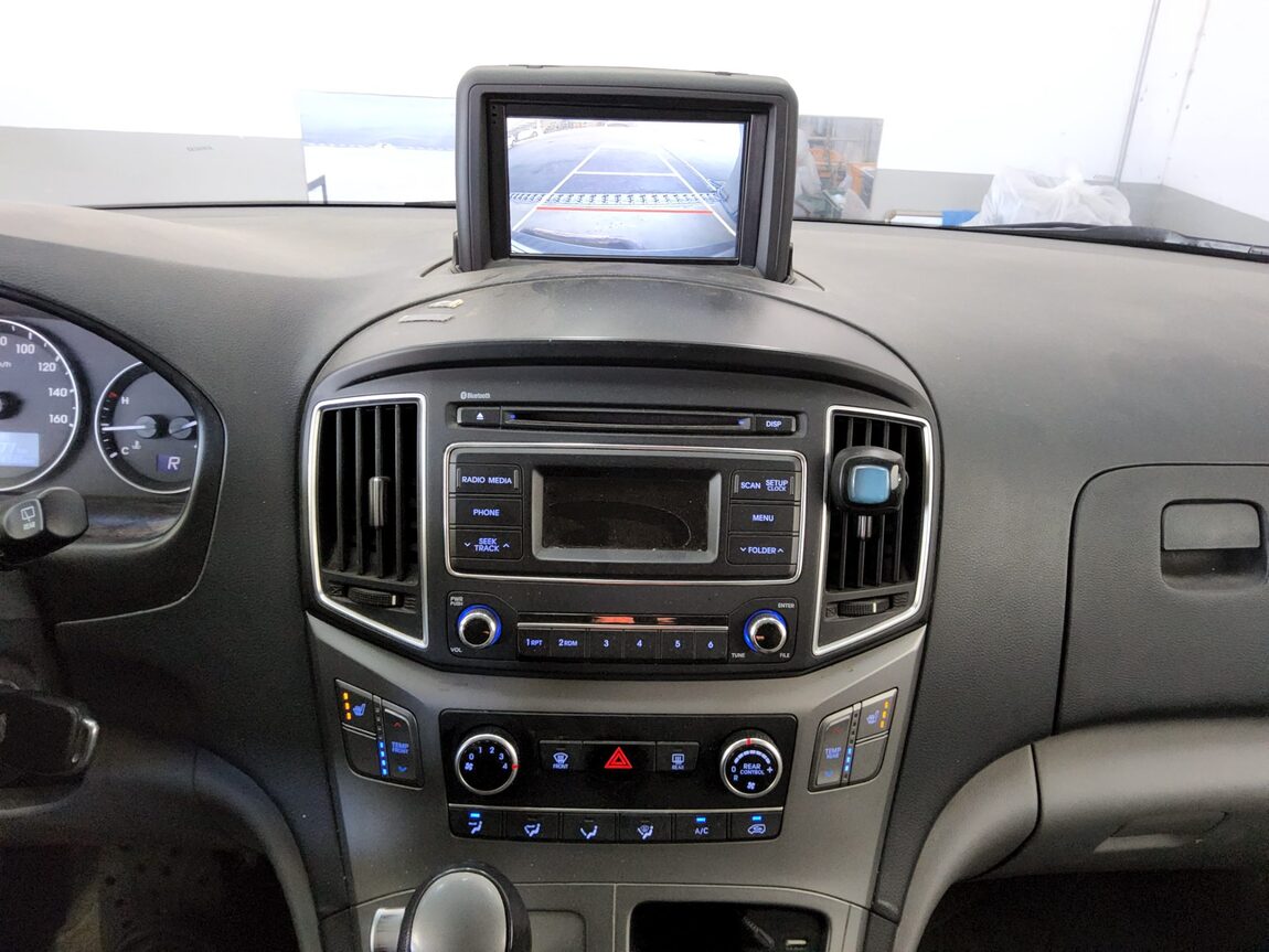 HYUNDAI GRAND STAREX 11-SEATER DIESEL MODERN 2018 - zdjęcie 18