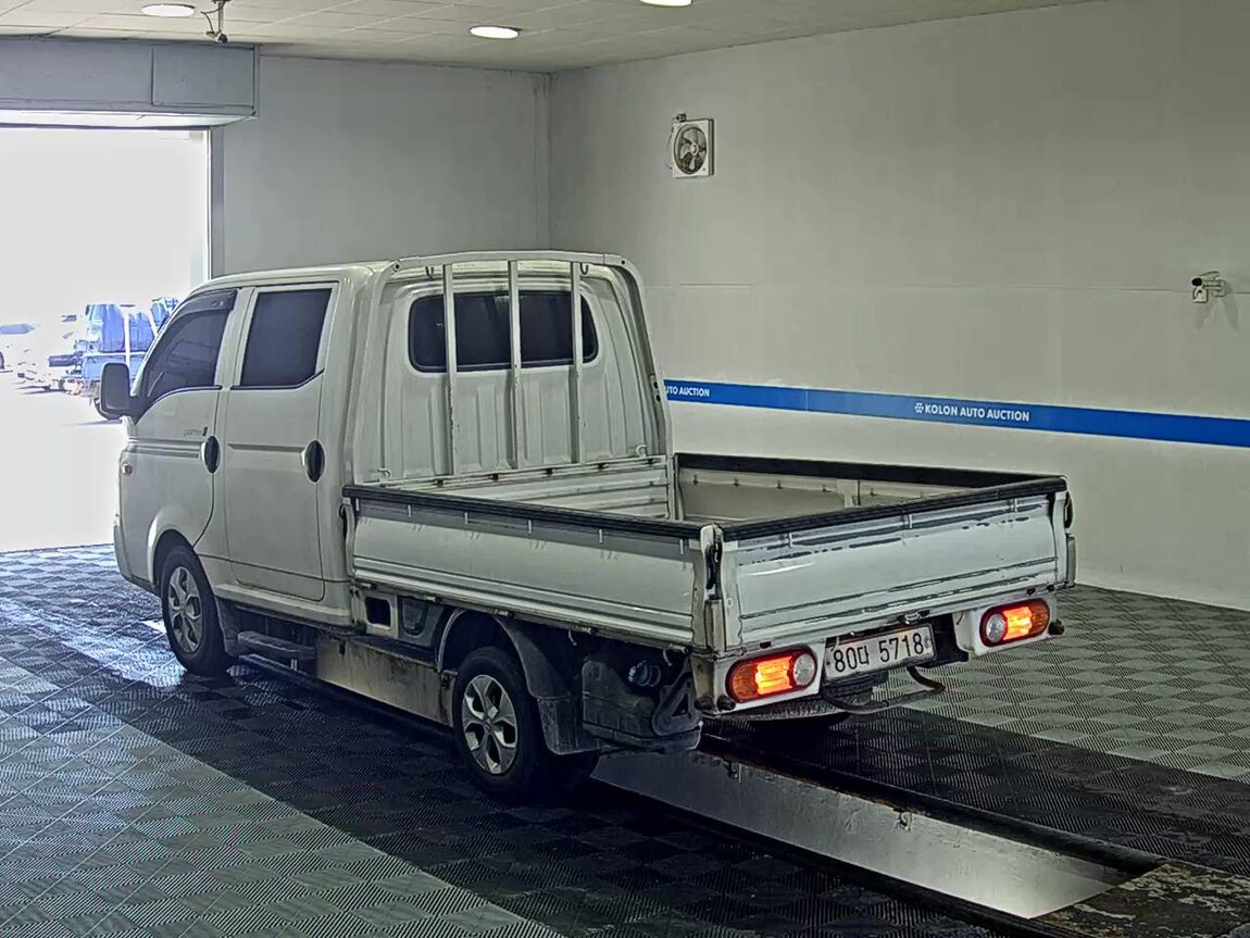 HYUNDAI PORTER II CRDi DOUBLE CAB EXTRA LONG WHEELBASE SMART 2022 - zdjęcie 6