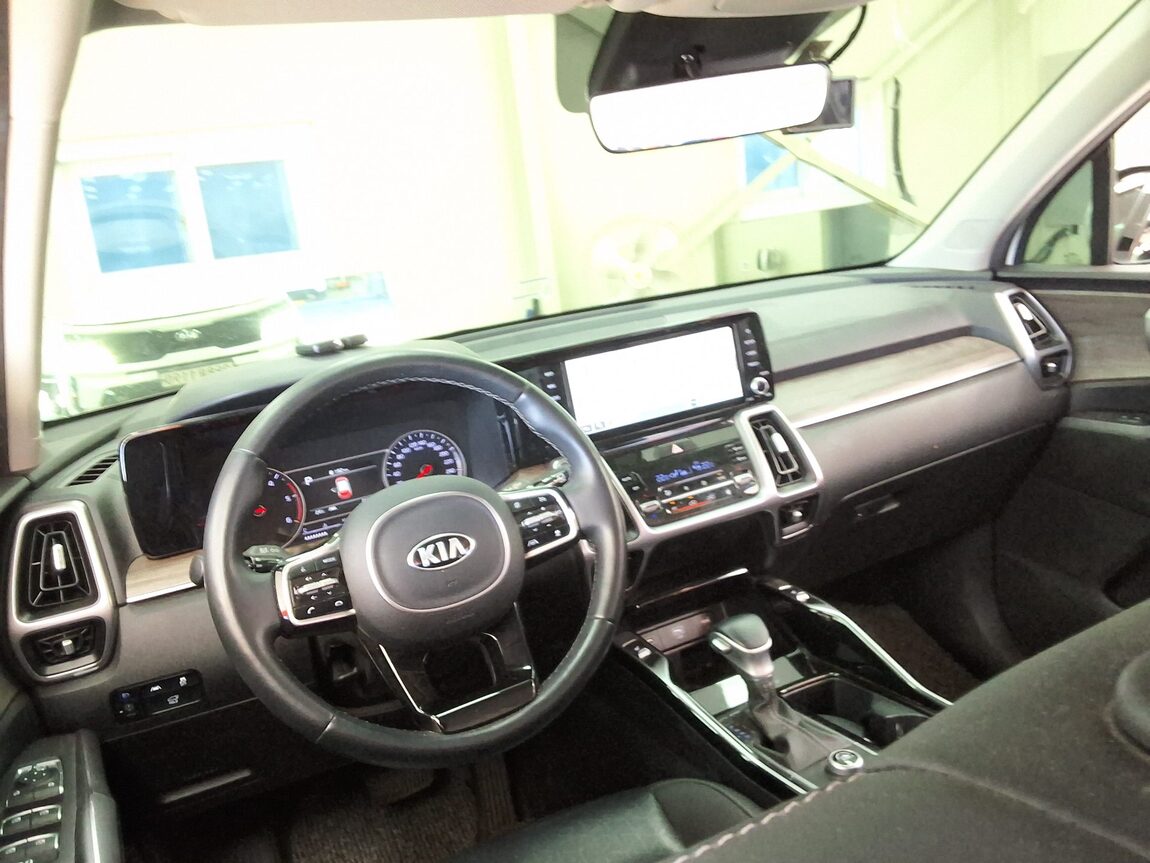 KIA NEW SORENTO (MQ4) 2.2 DIESEL 2WD TRENDY 2021 - zdjęcie 12