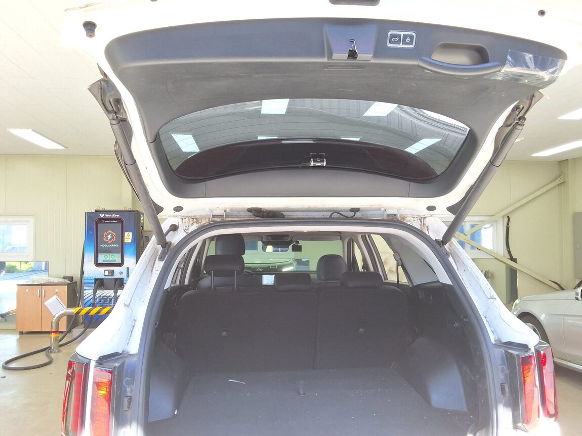KIA NEW SORENTO (MQ4) 2.2 DIESEL 2WD TRENDY 2021 - zdjęcie 16