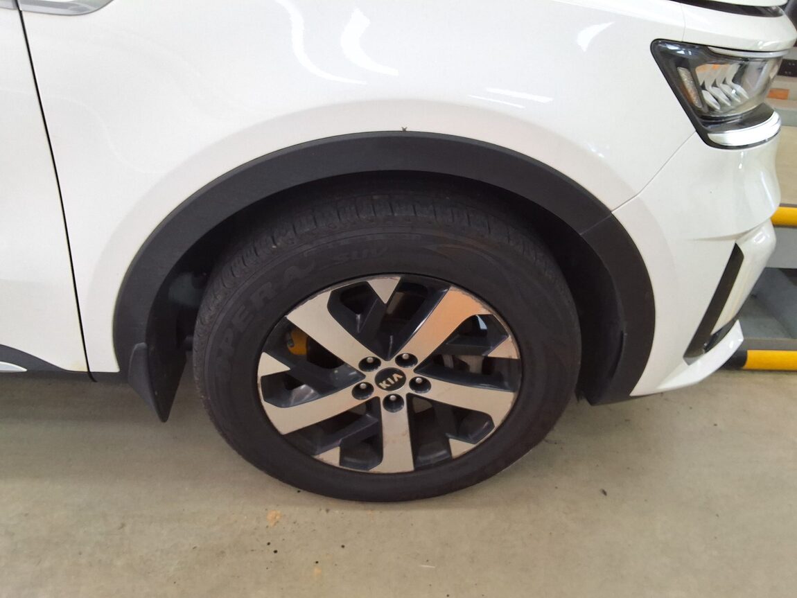 KIA NEW SORENTO (MQ4) 2.2 DIESEL 2WD TRENDY 2021 - zdjęcie 21