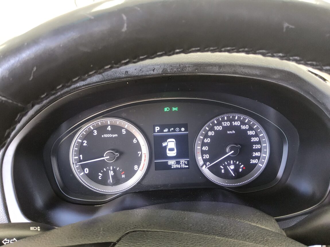 HYUNDAI GRANDEUR IG 3.0 LPi TAXI DELUXE TYPE 2019 - zdjęcie 9