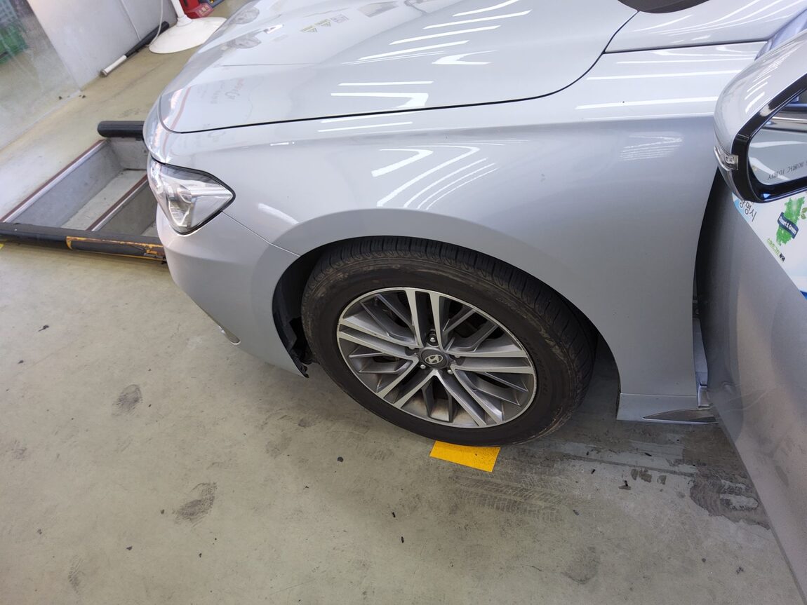HYUNDAI GRANDEUR IG 3.0 LPi TAXI DELUXE TYPE 2019 - zdjęcie 20