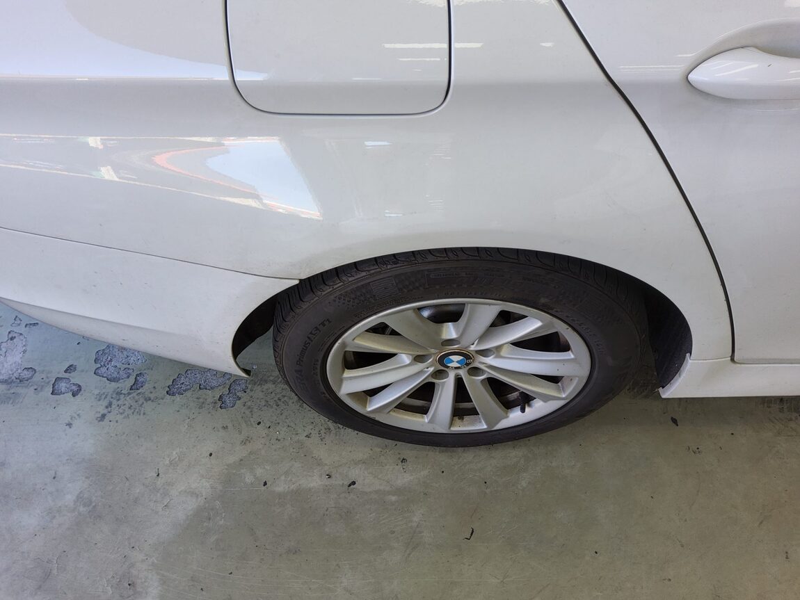 BMW 5 SERIES (6TH GEN) 520d 2013 - zdjęcie 25