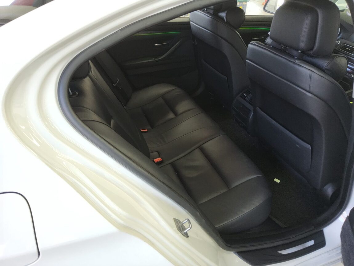 BMW 5 SERIES (6TH GEN) 520d 2013 - zdjęcie 13