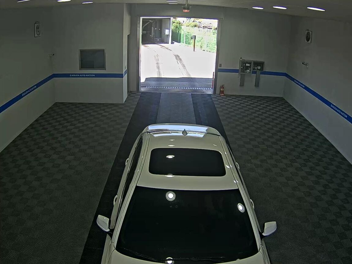 BMW 5 SERIES (6TH GEN) 520d 2013 - zdjęcie 7