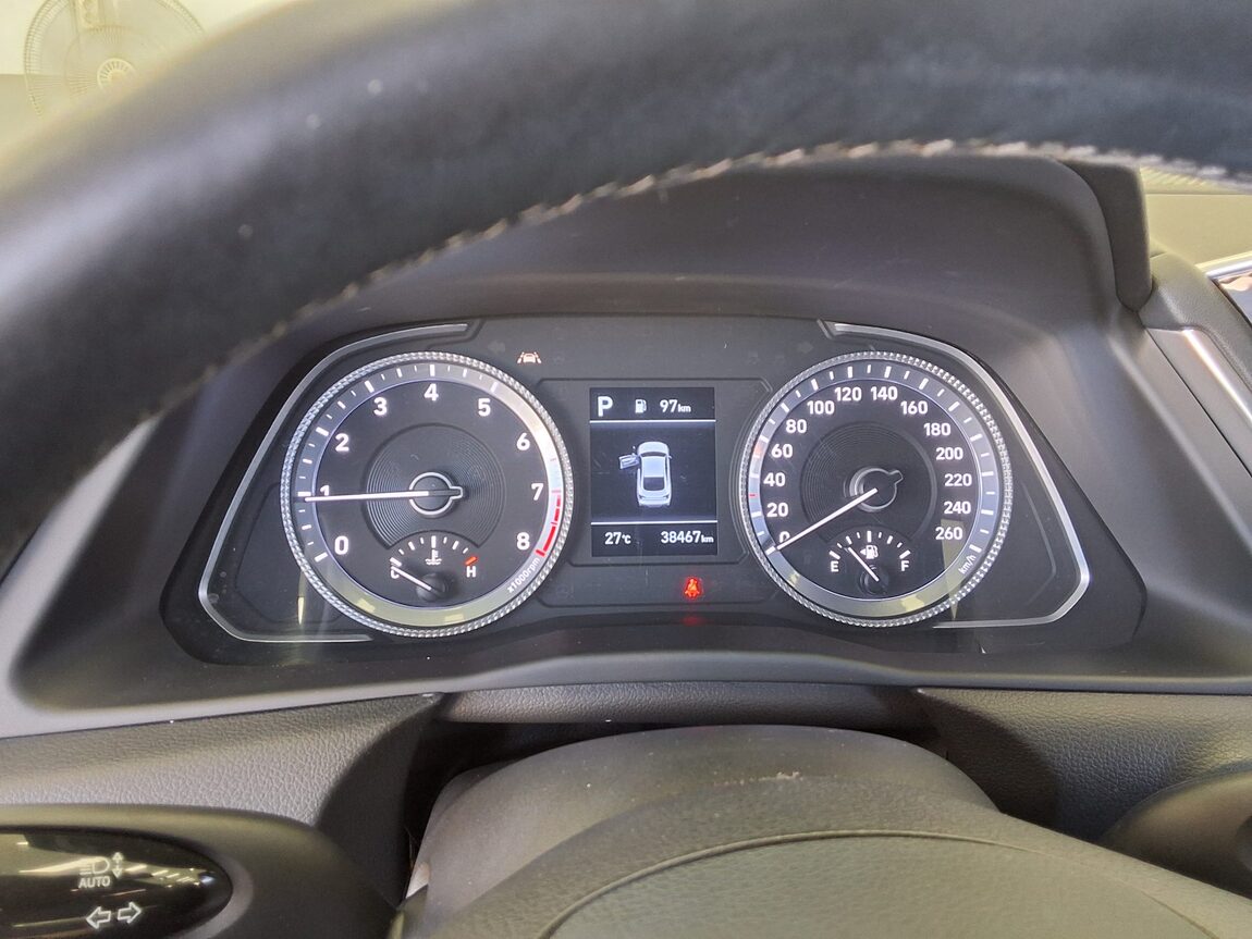 HYUNDAI SONATA (DN8) G2.0 PREMIUM FAMILY 2021 - zdjęcie 9
