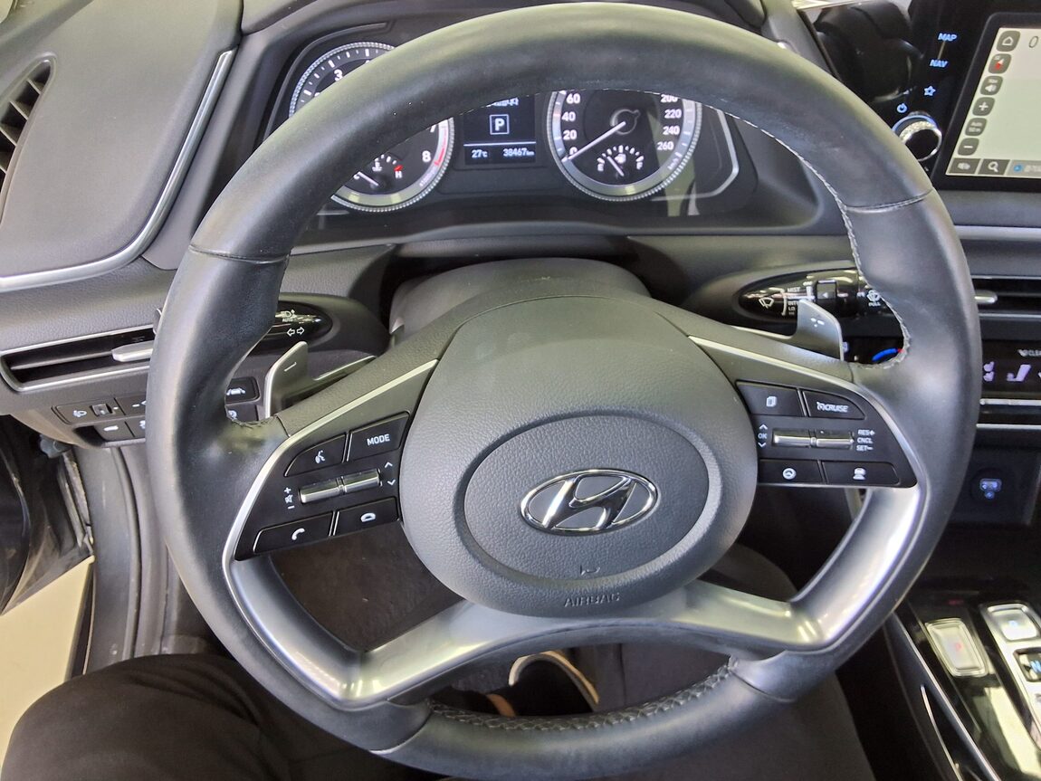 HYUNDAI SONATA (DN8) G2.0 PREMIUM FAMILY 2021 - zdjęcie 19