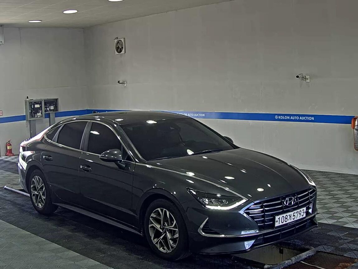 HYUNDAI SONATA (DN8) G2.0 PREMIUM FAMILY 2021 - zdjęcie 3