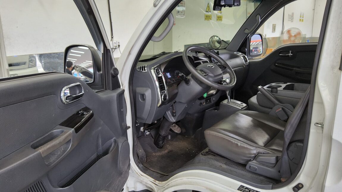KIA BONGO III CARGO WING BODY 1 TON 2018 - zdjęcie 11