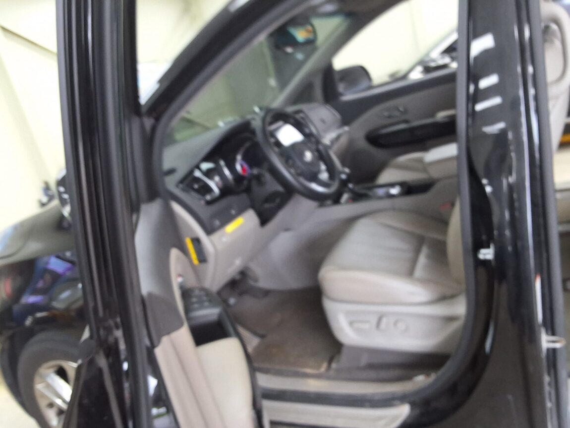 KIA ALL NEW CARNIVAL 9-SEATER DIESEL PRESTIGE 2016 - zdjęcie 11