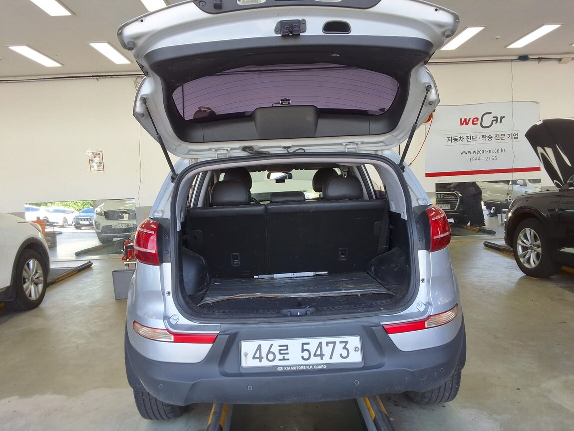 KIA SPORTAGE R DIESEL R2.0 2WD TLX PREMIUM MODEL 2012 - zdjęcie 16