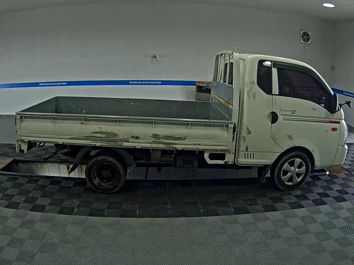 HYUNDAI PORTER II CRDi SUPER CAB EXTRA LONG WHEELBASE SUPER 2017 - zdjęcie 4