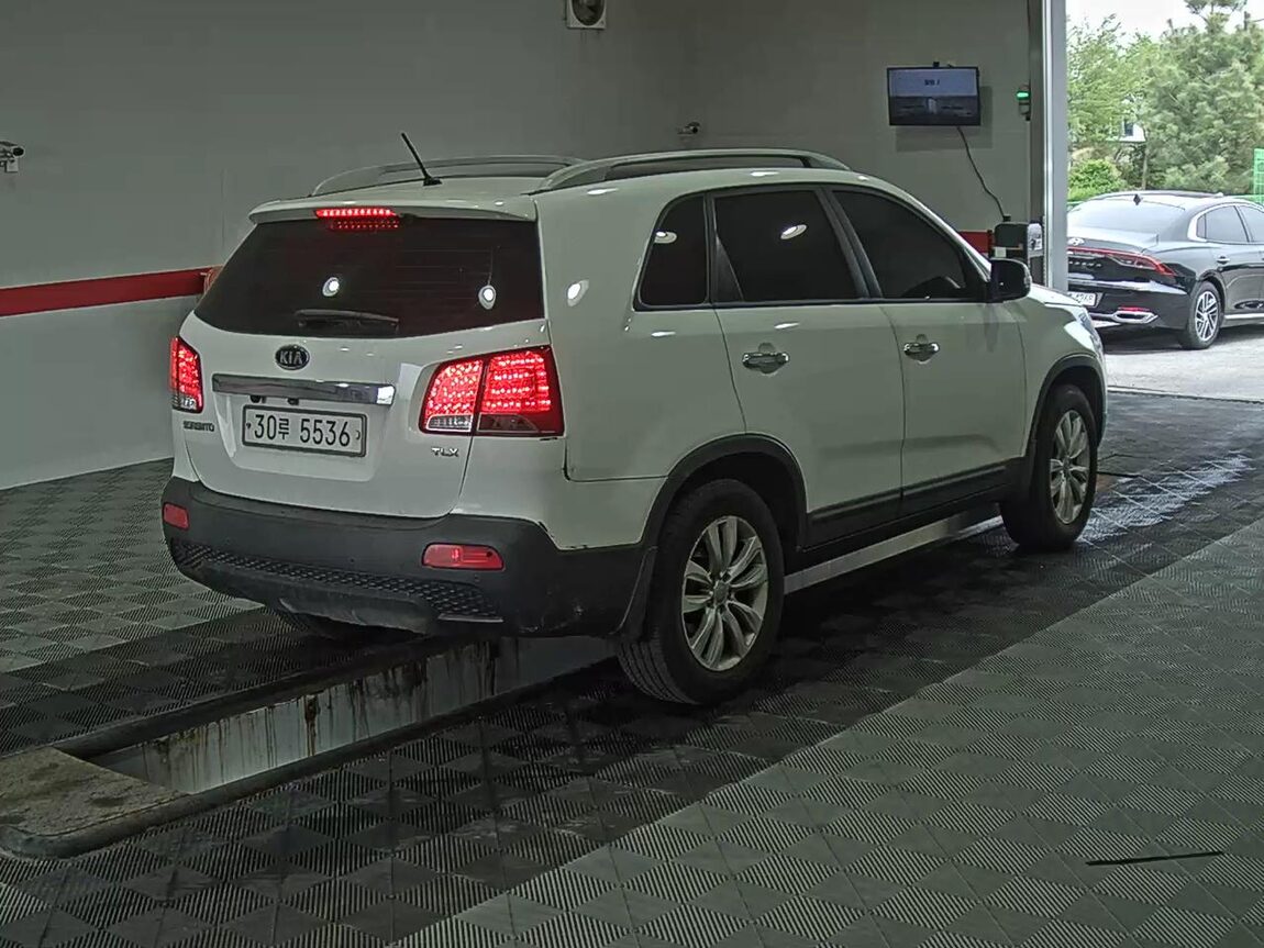 KIA SORENTO R DIESEL 2.2 4WD TLX LUXURY MODEL 2012 - zdjęcie 5