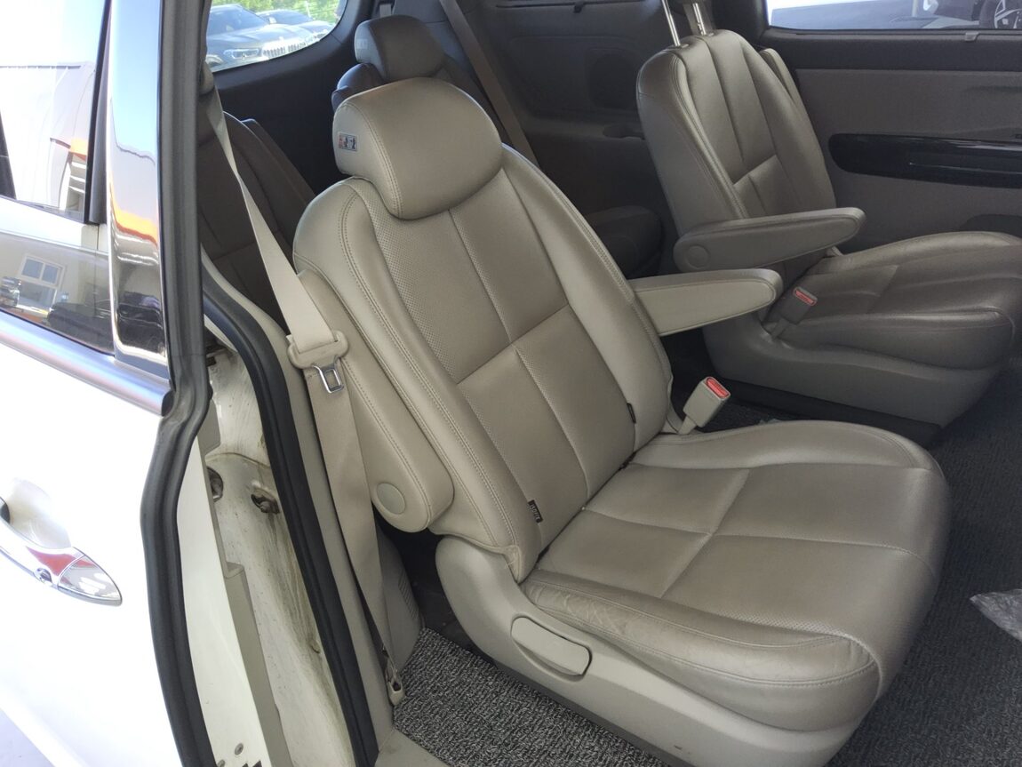 KIA THE NEW CARNIVAL 9-SEATER DIESEL NOBLESSE SPECIAL 2019 - zdjęcie 13