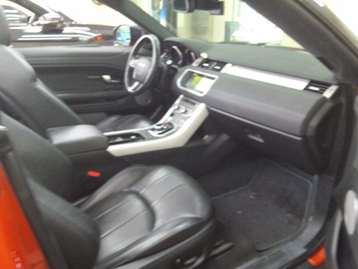 LAND ROVER RANGE ROVER EVOQUE CONVERTIBLE 2.0 TD4 SE DYNAMIC 2018 - zdjęcie 13