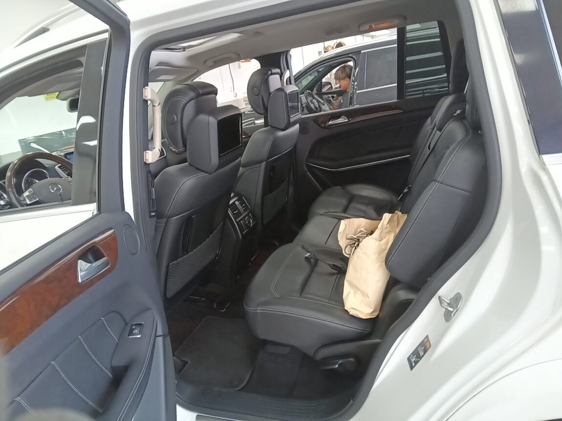 MERCEDES-BENZ GL-CLASS (2ND GEN) GL550 4MATIC 2015 - zdjęcie 12