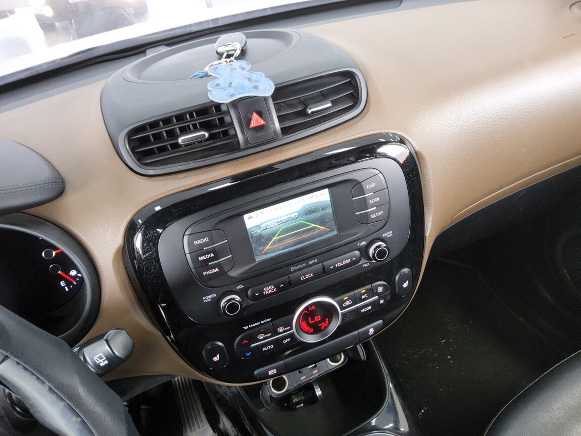 KIA ALL NEW SOUL 1.6 DIESEL NOBLESSE 2015 - zdjęcie 17