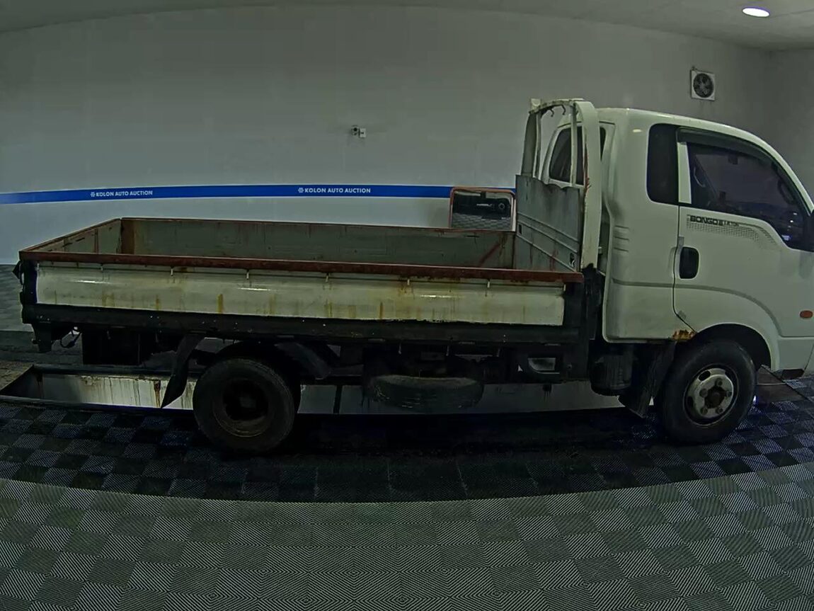 KIA BONGO III CARGO 1.2 TON KING CAB EXTRA LONG WHEELBASE 2015 - zdjęcie 4