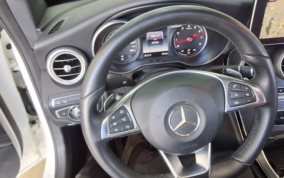 MERCEDES-BENZ C-CLASS (4TH GEN) C200 COUPE 2017 - zdjęcie 14