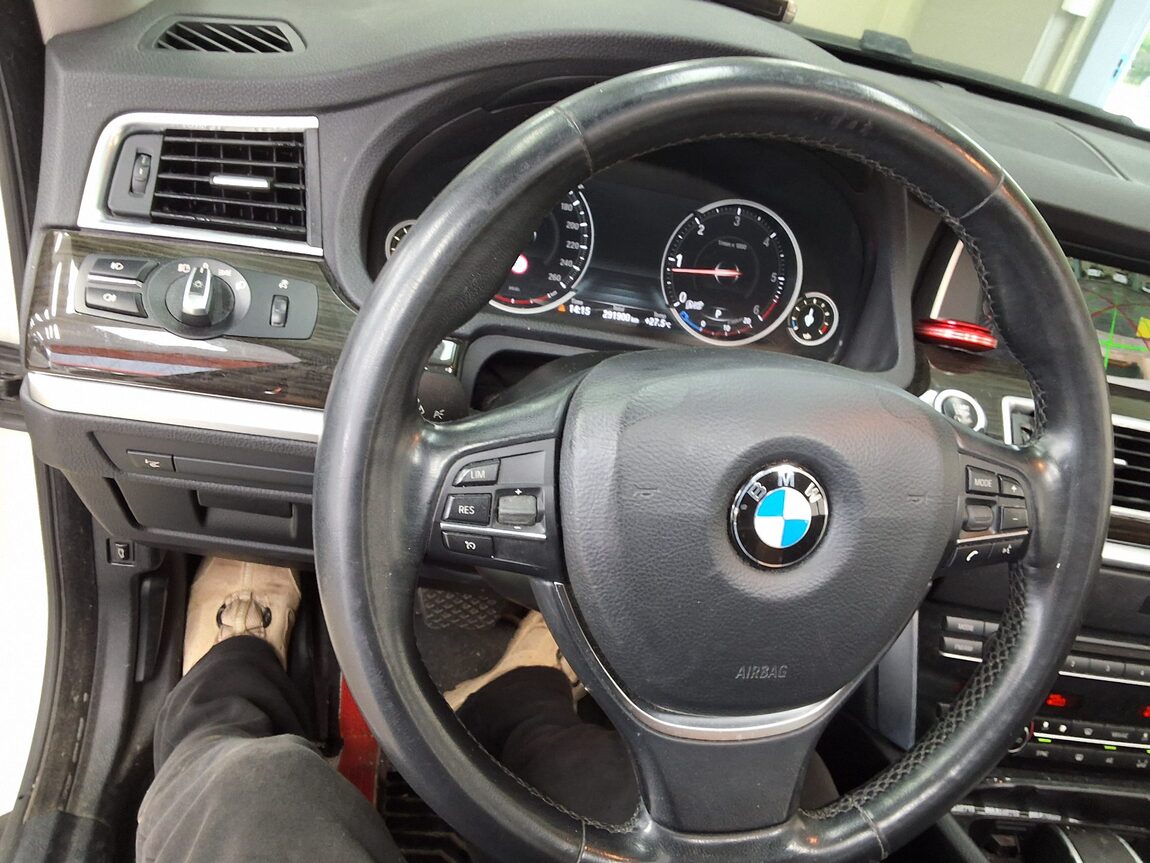 BMW GRAN TURISMO (GT) 5 SERIES GT 20d ED EDITION LUXURY 2015 - zdjęcie 23