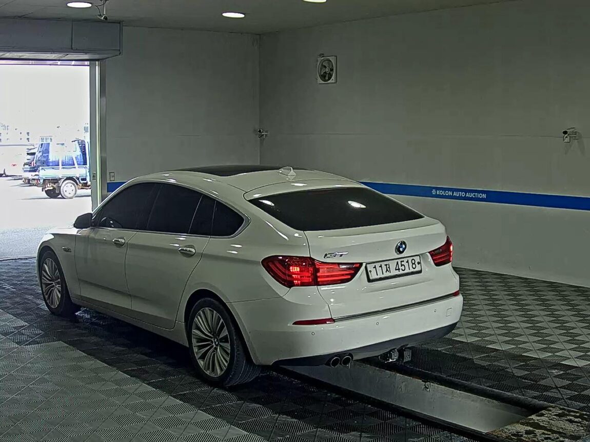 BMW GRAN TURISMO (GT) 5 SERIES GT 20d ED EDITION LUXURY 2015 - zdjęcie 6