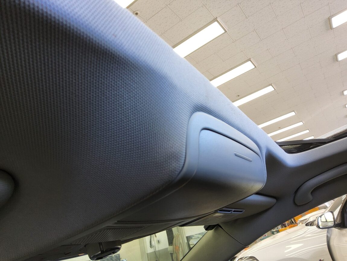 VOLKSWAGEN JETTA (6TH GEN) 2.0 TDI 2012 - zdjęcie 18