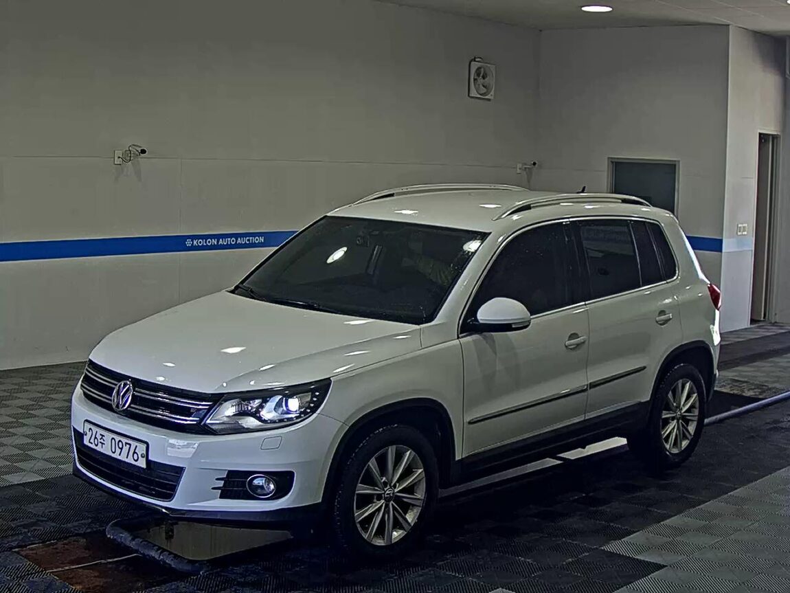 VOLKSWAGEN TIGUAN 2.0 TDI BLUEMOTION 2016 - zdjęcie 2