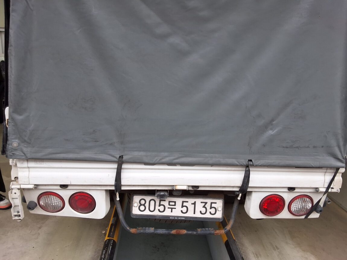 KIA BONGO III CARGO CRDi KING CAB EXTRA LONG WHEELBASE 2016 - zdjęcie 13