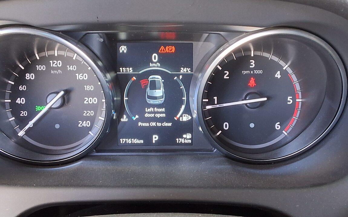 LAND ROVER DISCOVERY SPORT 2.0 TD4 SE (150PS) 2019 - zdjęcie 1