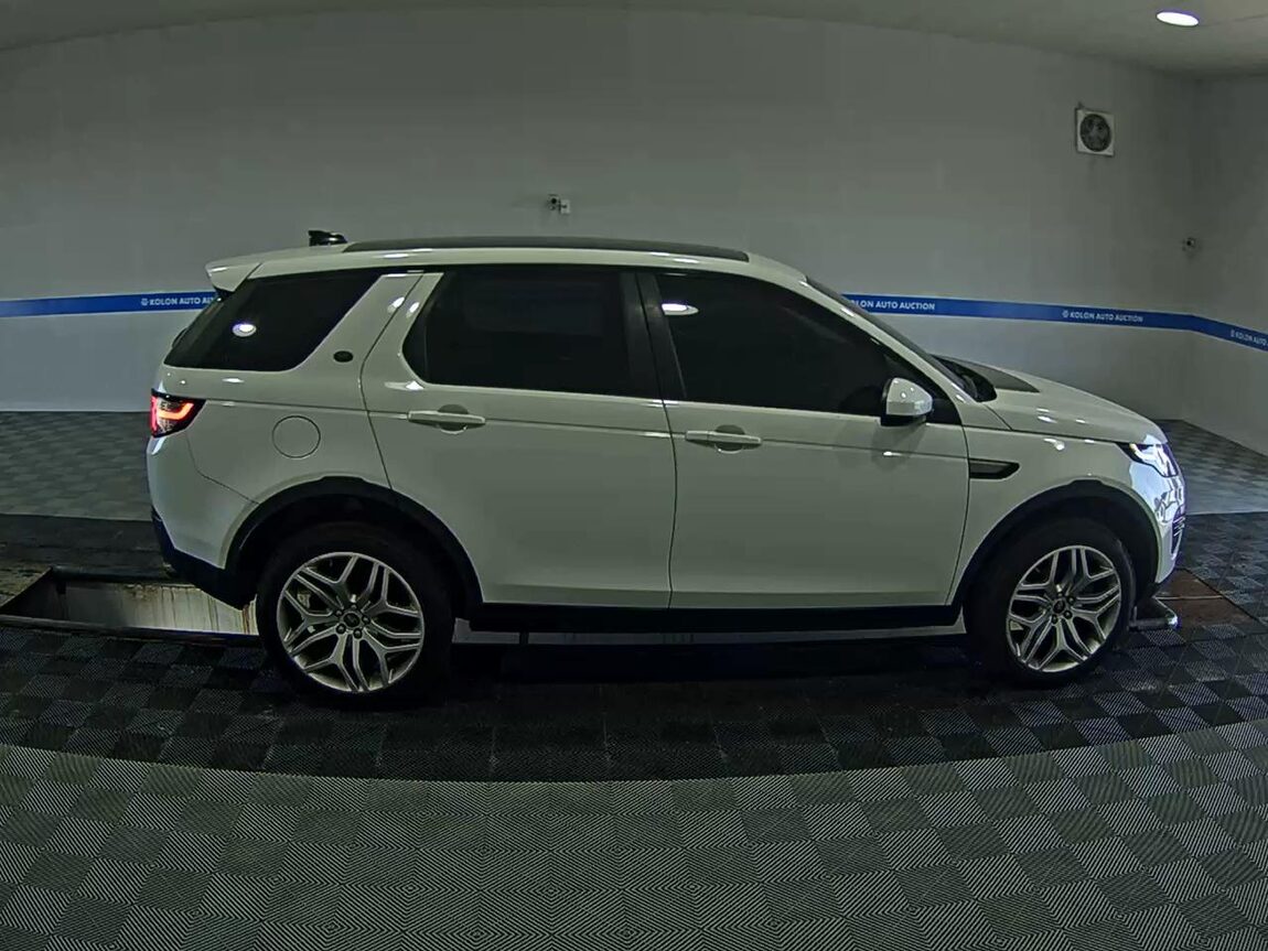 LAND ROVER DISCOVERY SPORT 2.0 TD4 SE (150PS) 2019 - zdjęcie 22