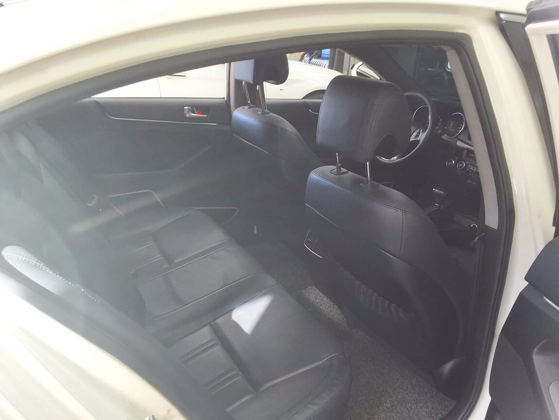 KIA K7 PRESTIGE 2.4 GDI PRESTIGE 2012 - zdjęcie 14