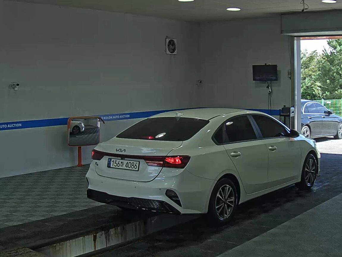 KIA THE NEW K3 1.6 GASOLINE TRENDY 2022 - zdjęcie 5