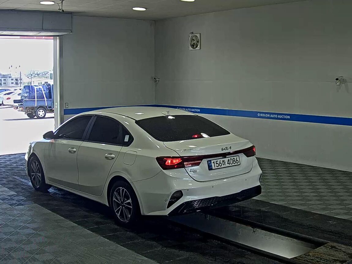 KIA THE NEW K3 1.6 GASOLINE TRENDY 2022 - zdjęcie 6