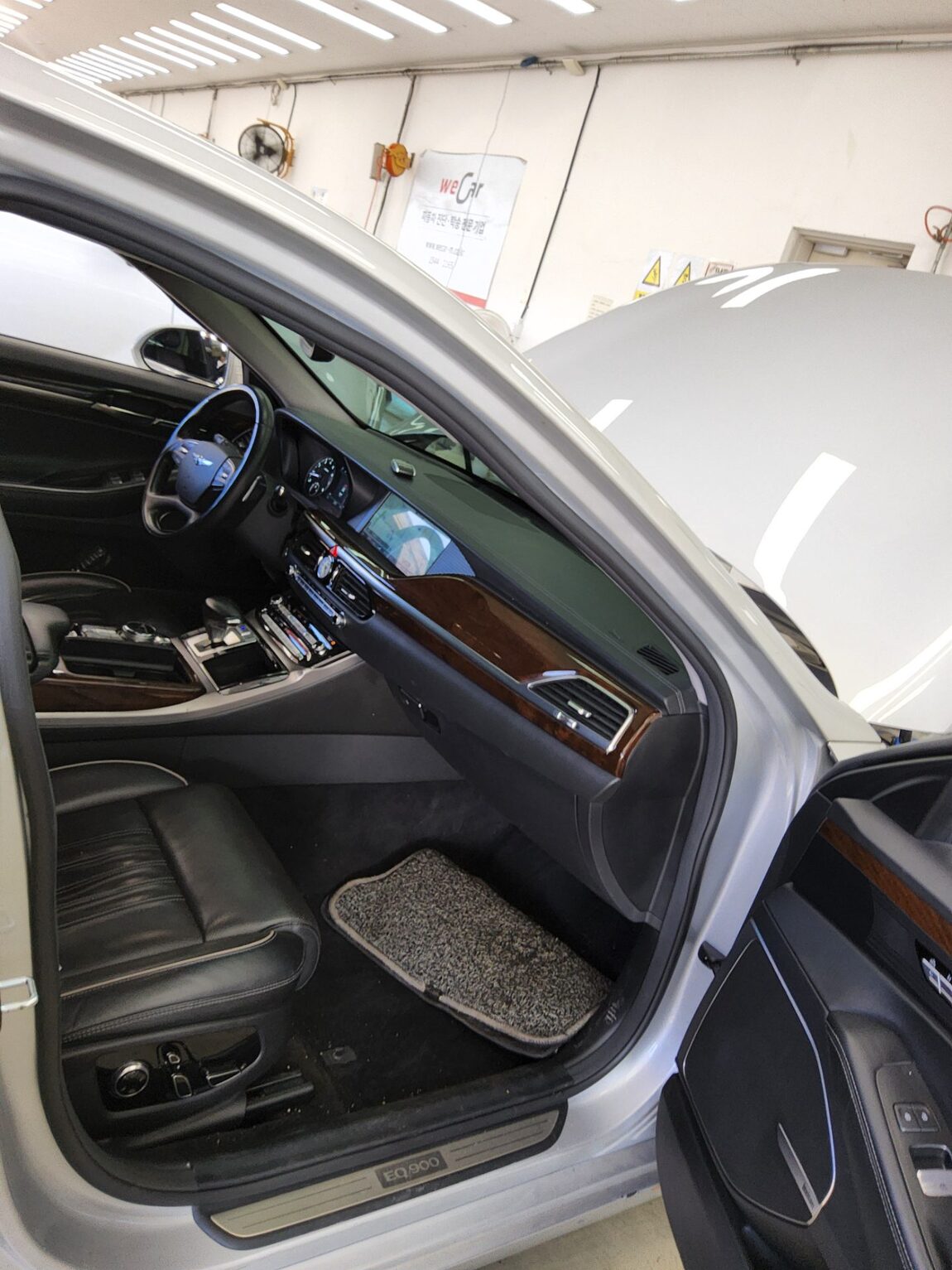 GENESIS EQ900 3.3 TURBO AWD PREMIUM LUXURY 2018 - zdjęcie 14