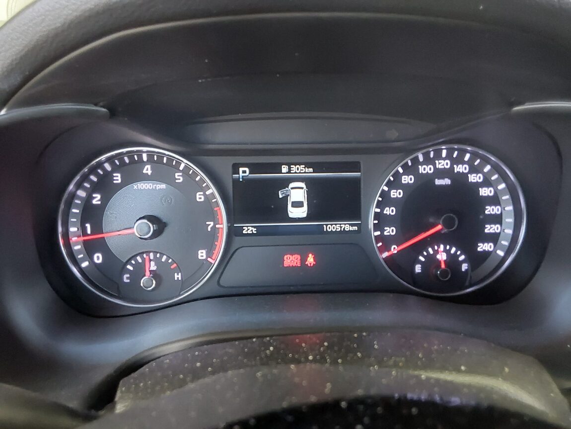 KIA THE NEW K3 1.6 GASOLINE TRENDY 2023 - zdjęcie 9
