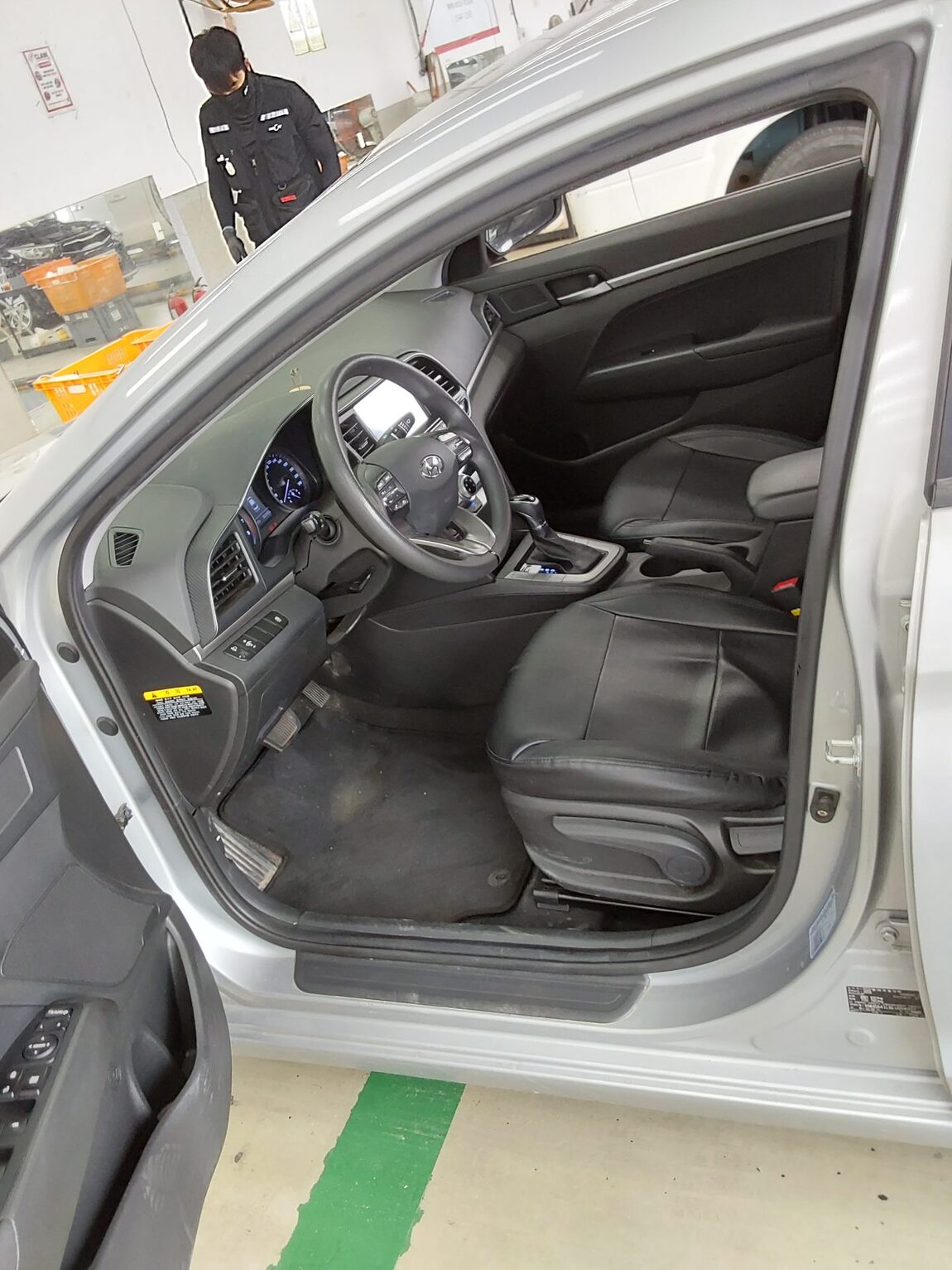 HYUNDAI THE NEW AVANTE AD 1.6 LPI CORPORATE USE 2020 - zdjęcie 10
