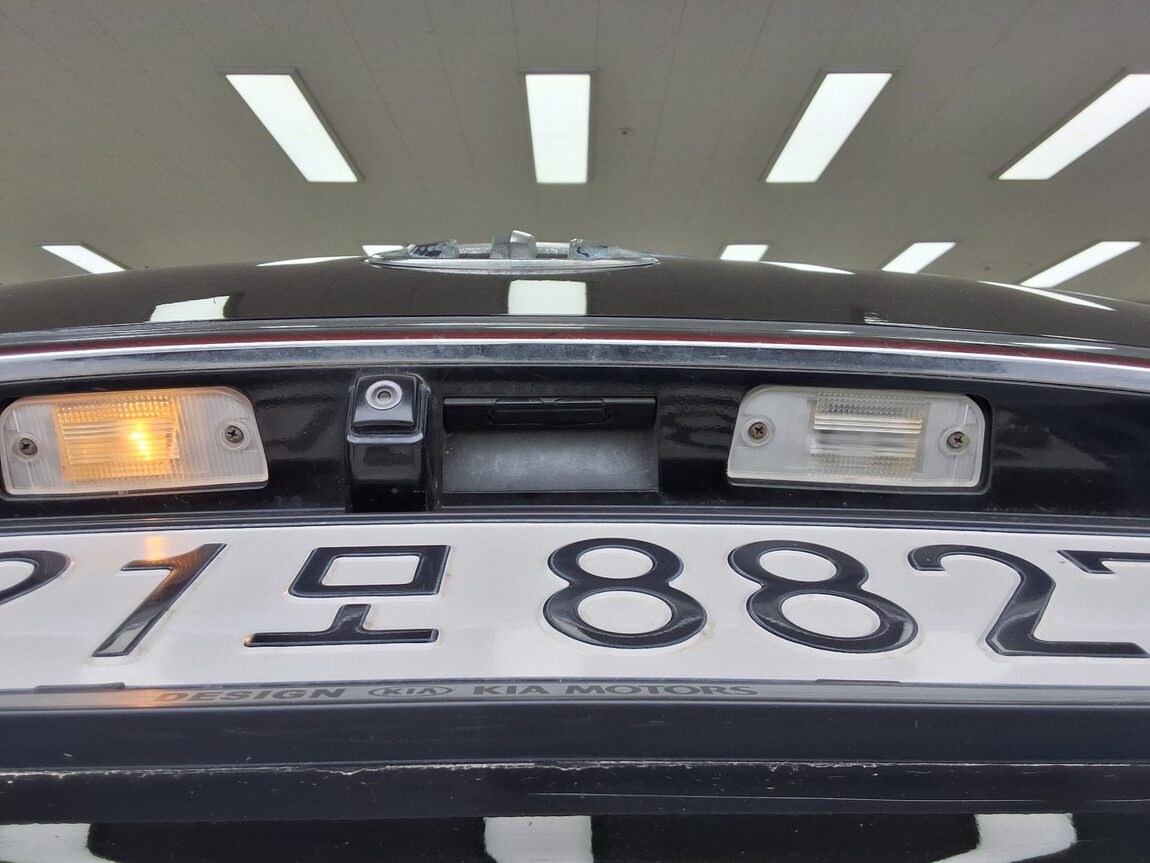 KIA ALL NEW CARNIVAL 9-SEATER DIESEL PRESTIGE 2015 - zdjęcie 28