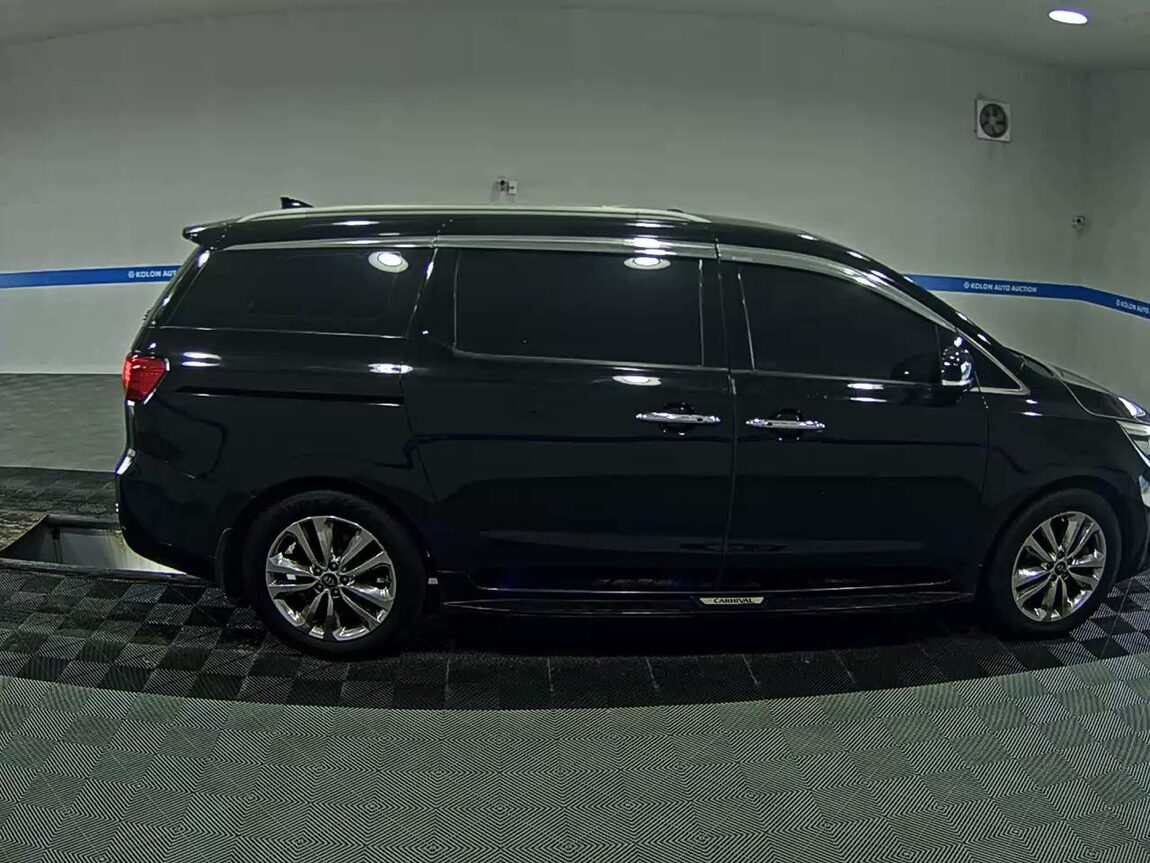 KIA ALL NEW CARNIVAL 9-SEATER DIESEL PRESTIGE 2015 - zdjęcie 4