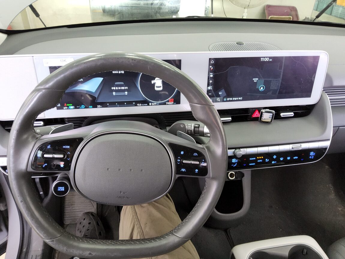 HYUNDAI IONIQ 5 EV 2WD LONG RANGE EXCLUSIVE 2023 - zdjęcie 17