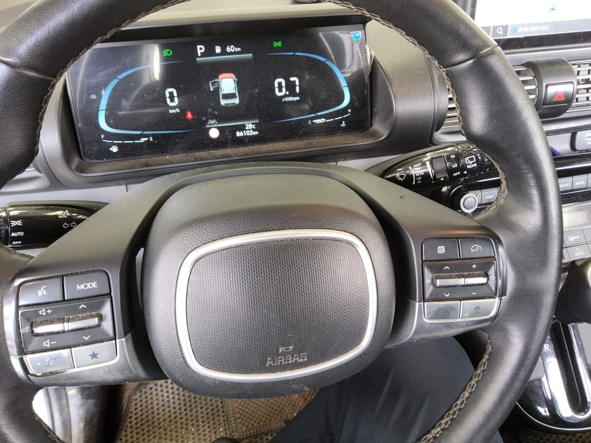 HYUNDAI CASPER GASOLINE 1.0 INSPIRATION 2022 - zdjęcie 17